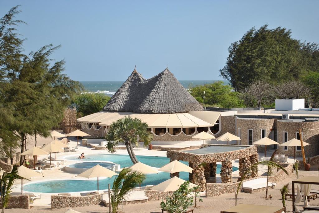 Kola Beach Resort Mambrui Phòng bức ảnh